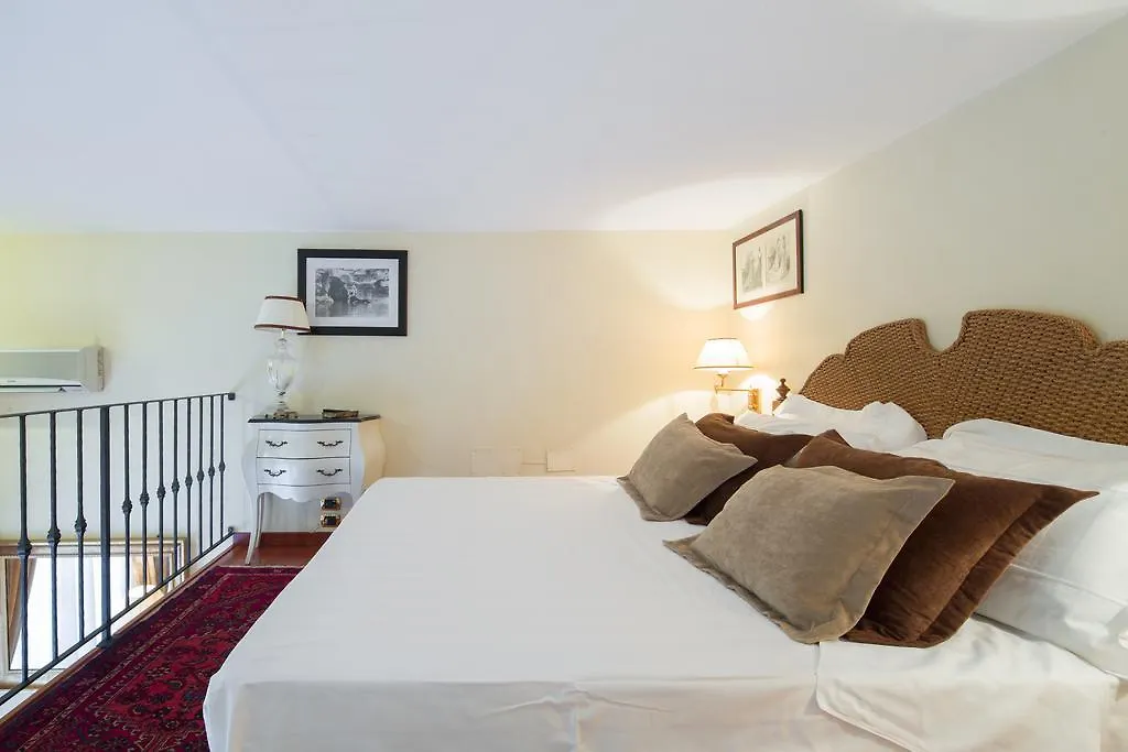 Old Tower Ponte Vecchio Suite Φλωρεντία Πανσιόν